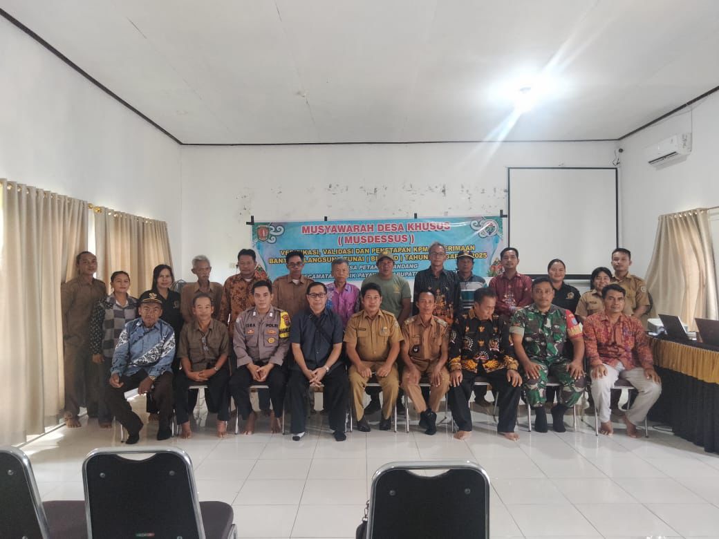 Babinsa 1019-02/KMP Hadiri Musyawarah Penetapan KPM BLT-DD Tahun 2025