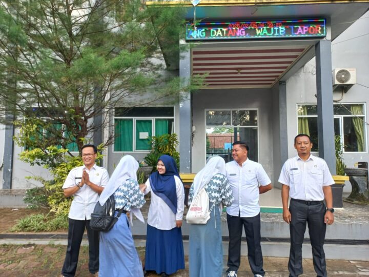 SMA NEGERI 1 RUMPIN MENINGKATKAN KUALITAS PELAYANAN PESERTA DIDIKNYA.