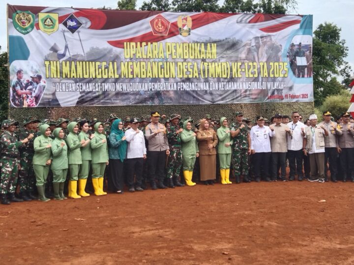 Dandim 0621 Kabupaten Bogor Letkol Inf Henggar Tri Wahono Hadiri Upacara Pembukaan TMMD ke -123 Tahun 2025 di Kecamatan Leuwiliang