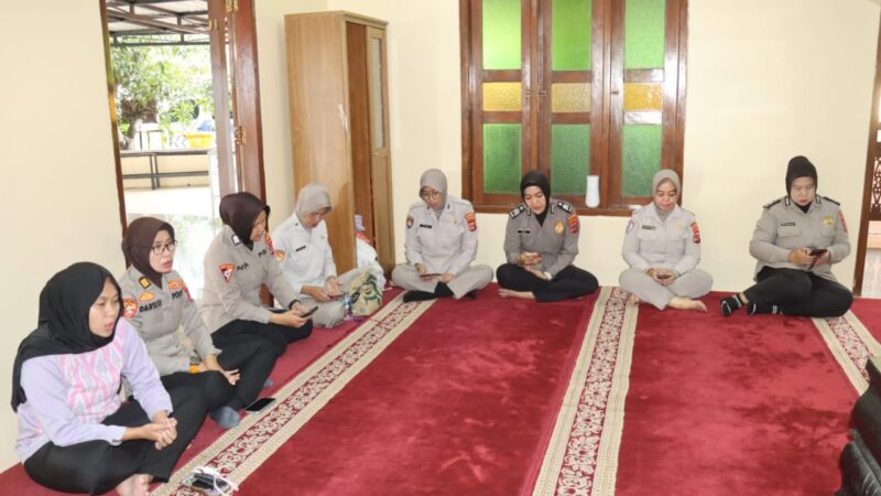 Polresta Tangerang Gelar Pembinaan Rohani dan Mental untuk Meningkatkan Iman dan Takwa