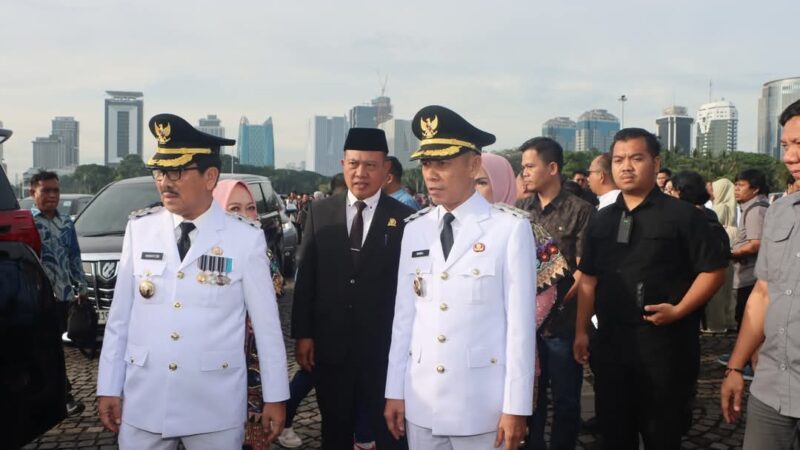 Presiden Prabowo Lantik Dr. Ir. H. Hamartoni Ahadis, M.Si., Dan Romli, S.Kom., S.H., M.H., Sebagai Bupati Dan Wakil Bupati Lampung Utara Terpilih Periode 2025-2030 Di Istana Negara