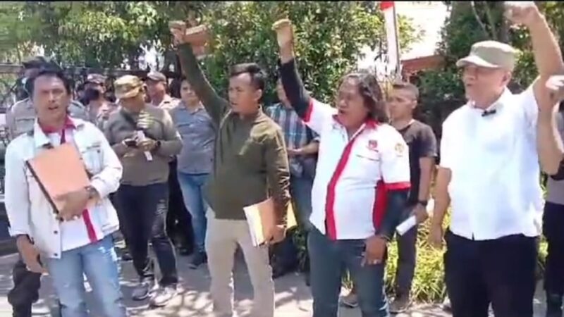 PKN Berikan Apresiasi Kepada Polda Jawa Timur Yang Telah Menahan 2 Pelaku Tersangka Dugaan Korupsi Dana Hibah di Kabupaten Sampang.