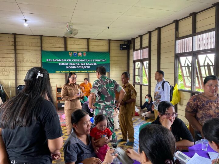 Satgas TMMD Reguler Ke-123 Kodim 1019/Katingan, Gelar Sosialisasi KB Kesehatan dan Cegah Stanting