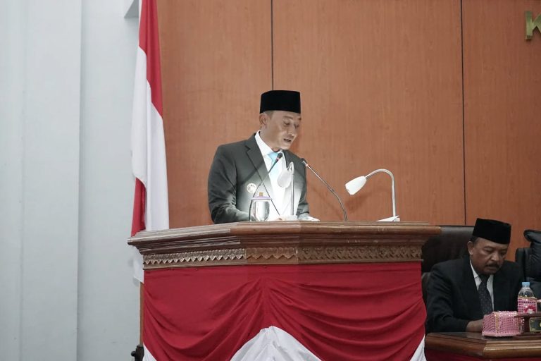 Sampaikan Pidato Perdana, Bupati Pacitan Indrata Nur Bayu Aji Siap Fokus Entaskan Kemiskinan dan Genjot Pariwisata