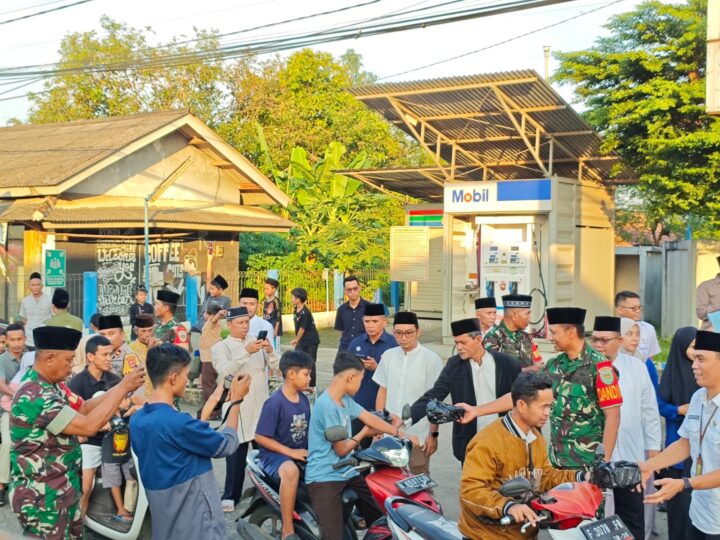 Danramil Beserta Danposmil 0621-23/PP Dampingi Dandim 0621/Kab Bogor Letkol Inf Henggar Tri Wahono, S.H., M.H. Dalam Giat Tarling di Kecamatan Tenjo