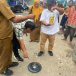 Sat Reskrim Polresta Tangerang Bersama Disperindag Cek Minyak Goreng “Minyak Kita” yang Diduga Tidak Mencantumkan Volume