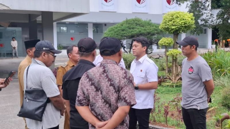 Polisi Buru Pelaku Penusukan Satpam SMKN 9 Kabupaten Tangerang