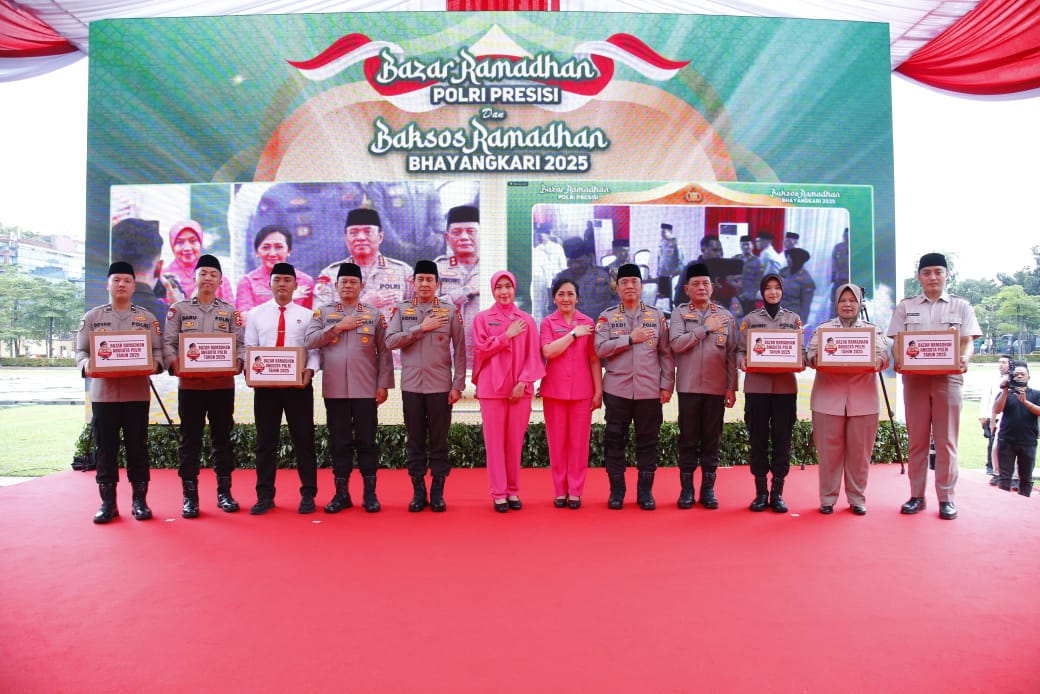 Wakapolri Hadiri Bazar Presisi dan Baksos di Lapangan Bhayangkara