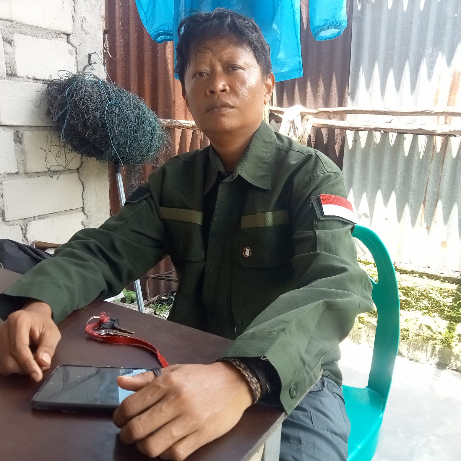 Oknum Satpam PUPR Kobar Tidak Beretika Dengan Perkataannya Kepada Seorang Wartawan Jejak Nusantara, Notabene Sang Ayah Juga Seorang Wartawan.