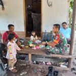 Babinsa Koramil 1015-13/Seruyan Hulu Ciptakan Keakraban dengan Warga Binaan Melalui Komsos
