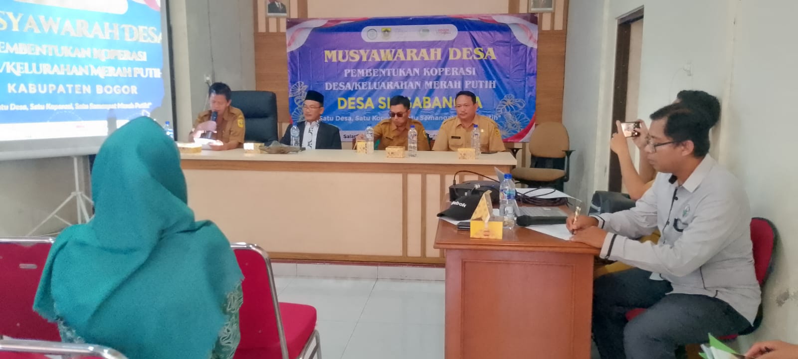 Sosialisasi Musdes Koperasi Merah Putih Di Desa Singabangsa.