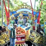 Kirab Ambeng dan Tumpengan Hasil Bumi Laut Awali Upacara Adat Jangkrik Genggong