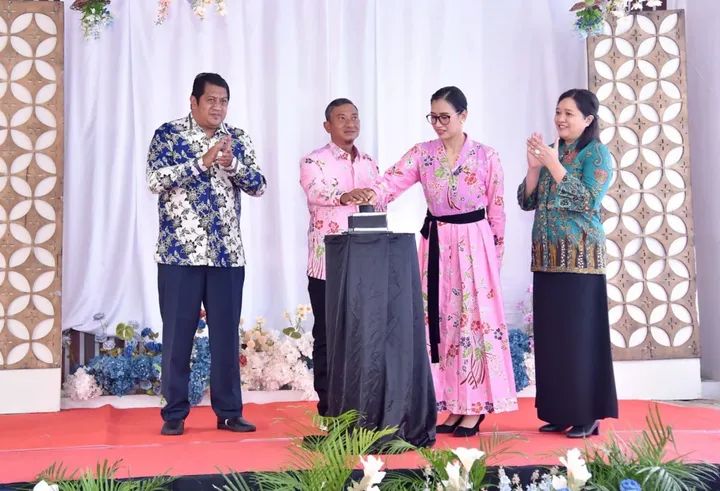 Bupati Indrata Nur Bayuaji Launching “Galeri Payu”, Wadahi Industri Kreatif Pacitan.