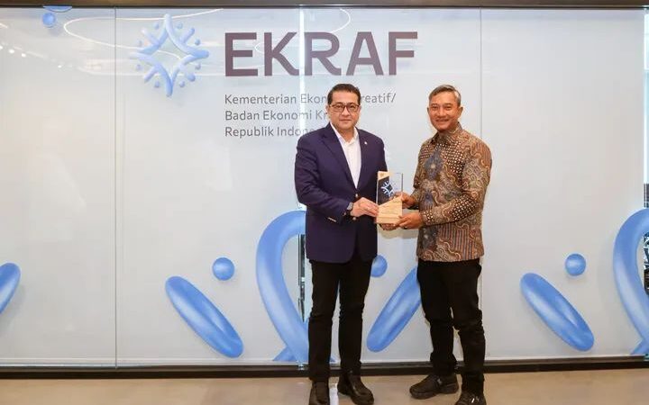 Bupati Pacitan Indrata Nur Bayuaji Dampingi Menteri Ekonomi Kreatif Audiensi Terkait Even Akbar Ekspedisi Merah Putih “Pacitan 70 Miles of Sea Paradise”