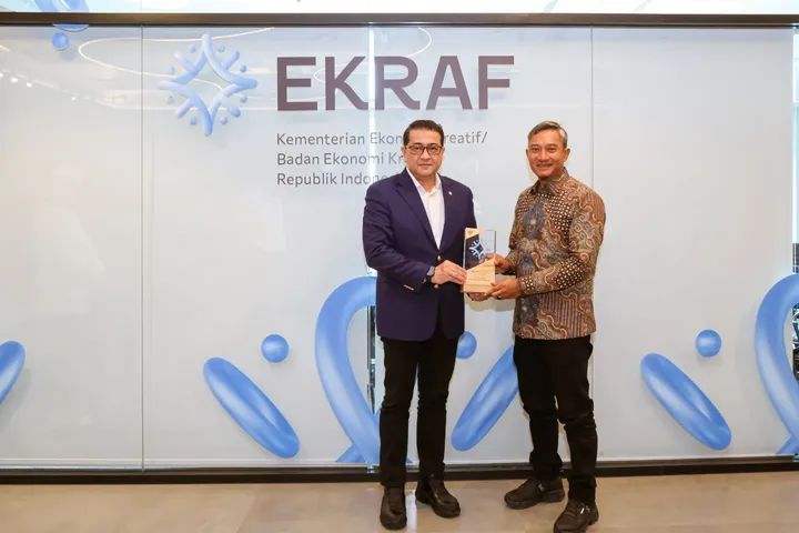 Bupati Pacitan Indrata Nur Bayuaji Dampingi Menteri Ekonomi Kreatif Audiensi Terkait Even Akbar Ekspedisi Merah Putih “Pacitan 70 Miles of Sea Paradise”
