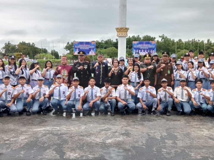 Wakili Dandim 1016/Plk, Pabung Kodim 1016/Palangka Raya Hadiri Upacara Hardiknas 2025
