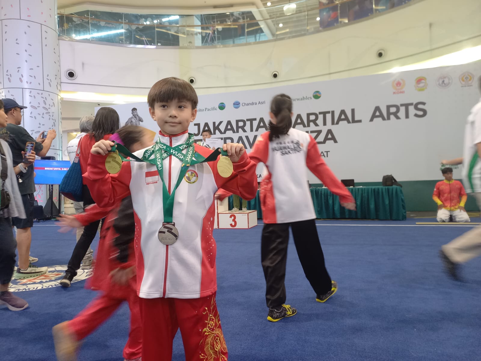 Reyhans Clementrich Houston, Merebut 2 emas dan 1 perak dalam Jakarta Martial Arts Extravaganza (JMAE) 2025