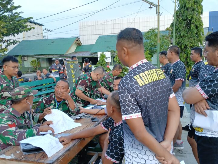 Korem 102/Pjg Gelar Uji Siap Jasmani Militer Bagi Prajurit Yang Naik Pangkat