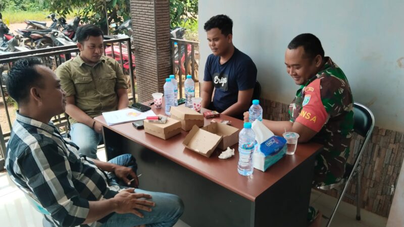 Jalin Silaturahmi dengan Warga Binaan, Babinsa Koramil 1015-12/Seruyan Tengah Laksanakan Komsos