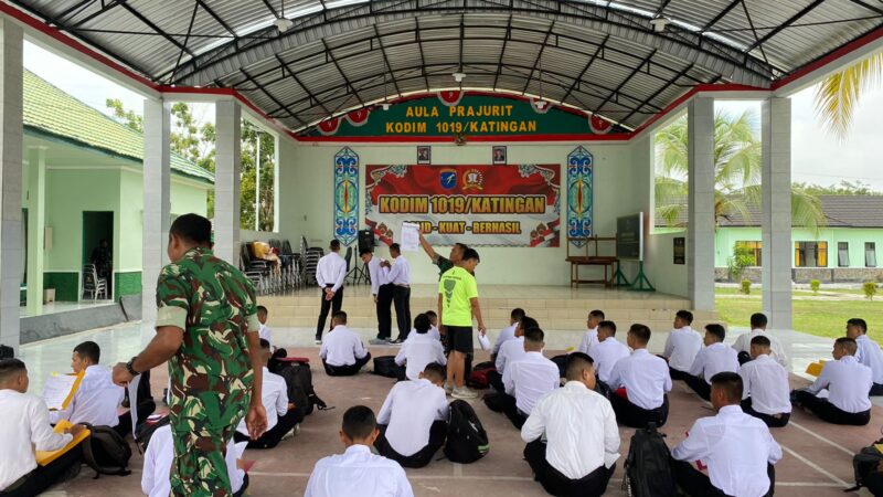Dandim 1019/Katingan Beri Motivasi Kepada Casis Bintara TNI AD Tahun 2025