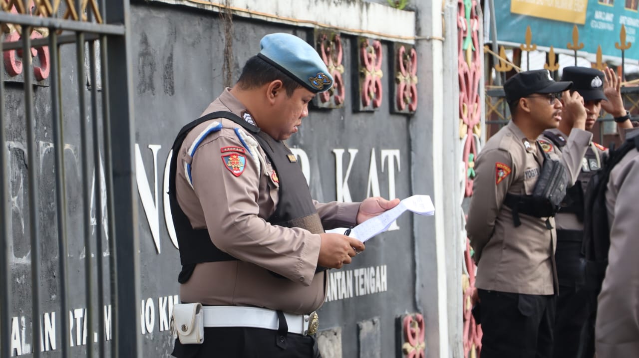 Polresta Palangka Raya Gelar Apel Kesiapan Pengamanan Aksi Damai Kesatuan Masyarakat Hukum Adat Dayak Kalteng