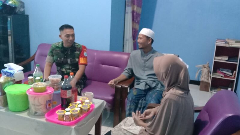 Jalin Komunikasi Bersama Warga Binaan, Babinsa Koramil 1015-03/MB Ketapang Laksanakan Komsos