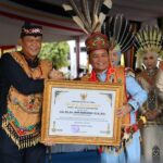 Peringatan HUT Kalteng ke-68, Kapolda Kalteng Terima Penghargaan dari Gubernur Atas Pengungkapan Narkoba di Wilayah Lamandau