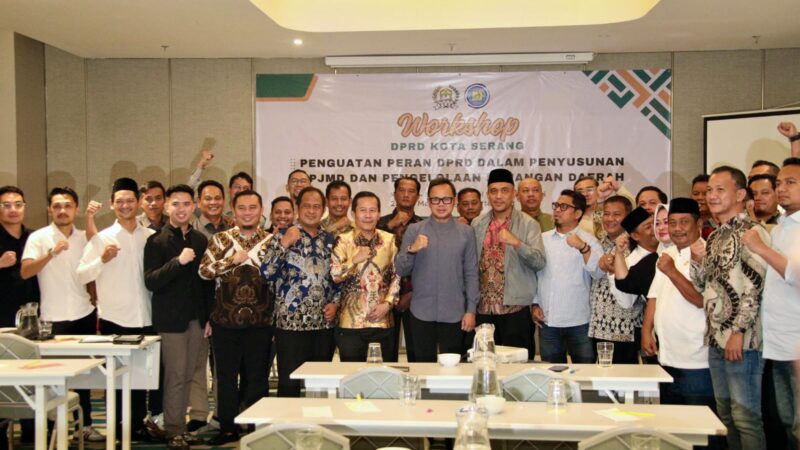 Wamendagri Bima Arya Ajak Anggota DPRD Kota Serang Kawal Program Strategis Pemerintah