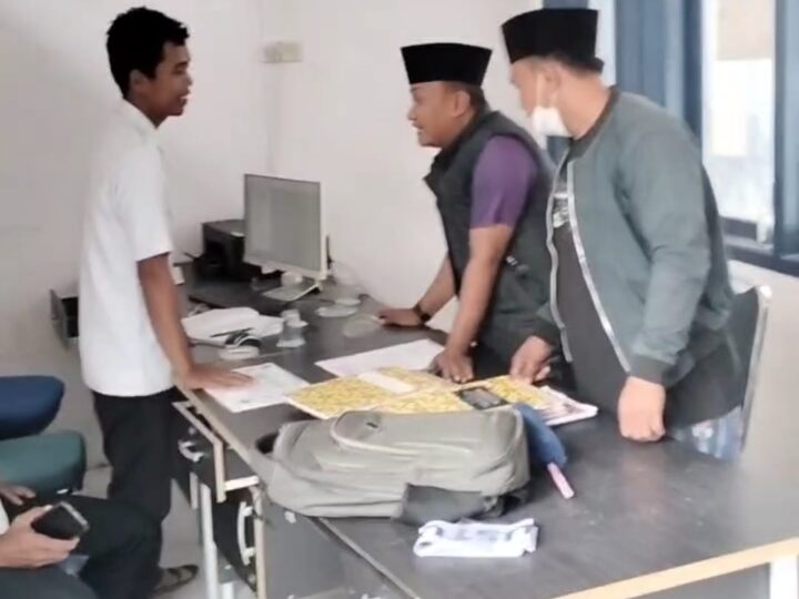 Pj Kades Palenggiyen Kedungdung Sampang Mangkir Jarang Masuk Kantor, Warga Menjerit dan Pelayanan Publik Lumpuh.