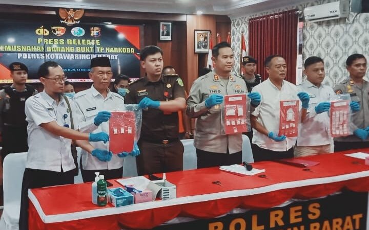 Press Release: Pemusnahan Barang Bukti Narkoba Jenis Sabu di Polres Kotawaringin Barat.