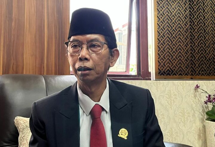 Tertibkan Jukir Liar Sesuai Regulasi, DPRD Kota Surabaya Dukung Pemkot.