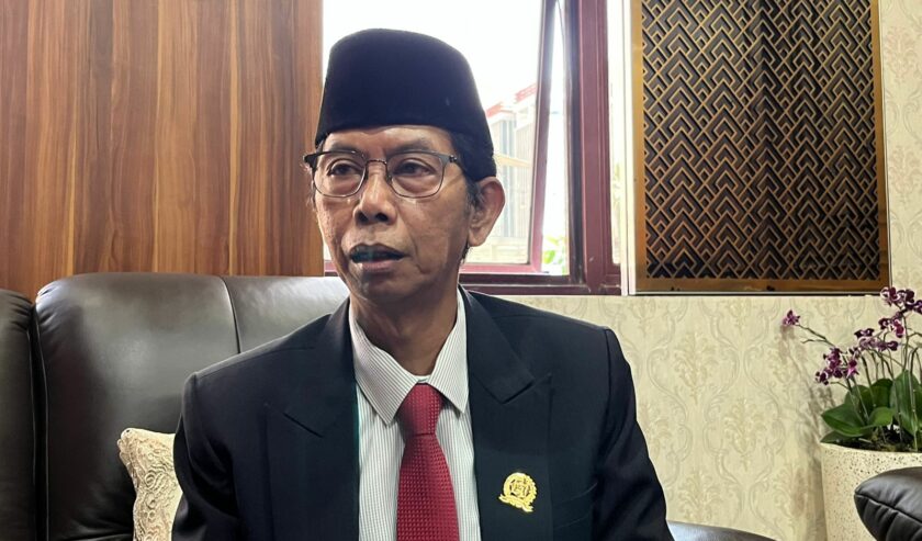 Tertibkan Jukir Liar Sesuai Regulasi, DPRD Kota Surabaya Dukung Pemkot.