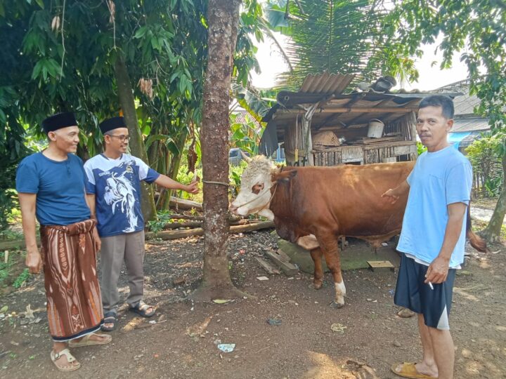 Momentum Idul Adha 1446 H.(2025) Pepen Supendi Gelar Kurban Bersama Keluarga.