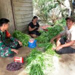 Jalin Komunikasi Bersama Warga Binaan, Babinsa Koramil 1015-12/Seruyan Tengah Laksanakan Komsos