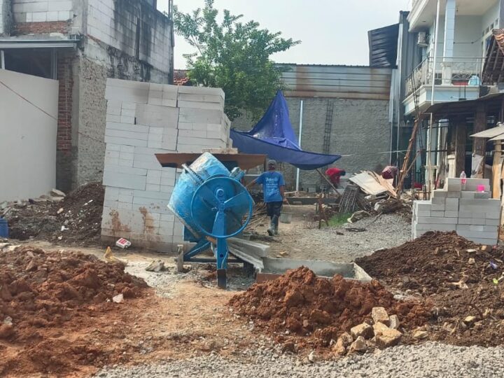 CAMAT CIPONDOH & LURAH GONDRONG DIMINTA BERTINDAK TEGAS: BANGUNAN KOS-KOSAN TANPA IZIN DI RT 04 CIPONDOH MEMICU KEMARAHAN WARGA