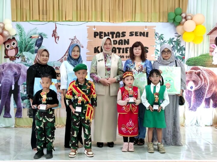 Kodim 1015/Sampit Gelar Acara Kelulusan dan Perpisahan TK Kartika XVII 21 Dan 22