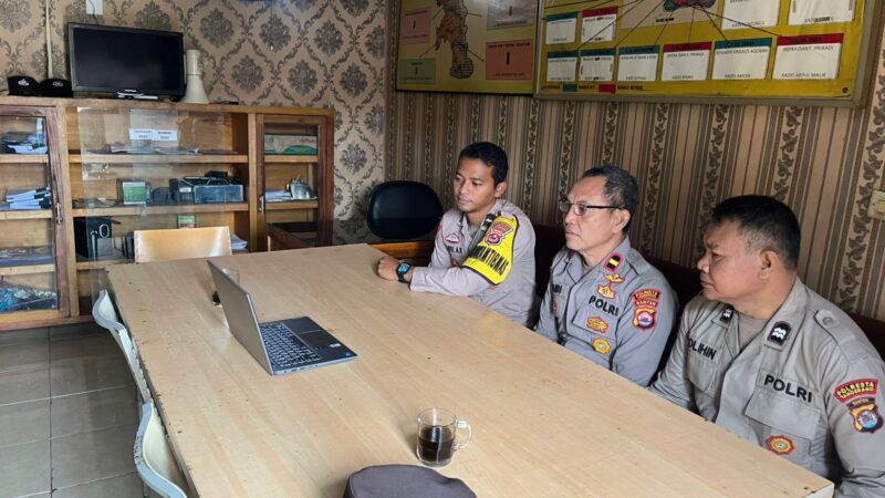 Polsek Tigaraksa Ikuti Zoom Meeting Ketahanan Pangan: Kanit Binmas Ipda Budi Wahono Pimpin Rapat