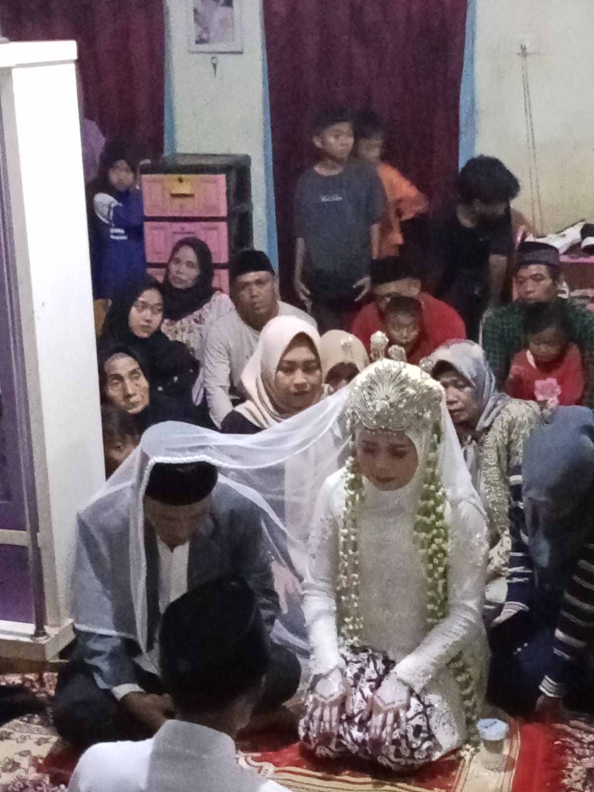 Selamat  Repsesi Akad Nikah Siti Mariyam Putri Dari Bapak Dedi (Alm) Dengan Apip Berjalan Dengan Lancar. 