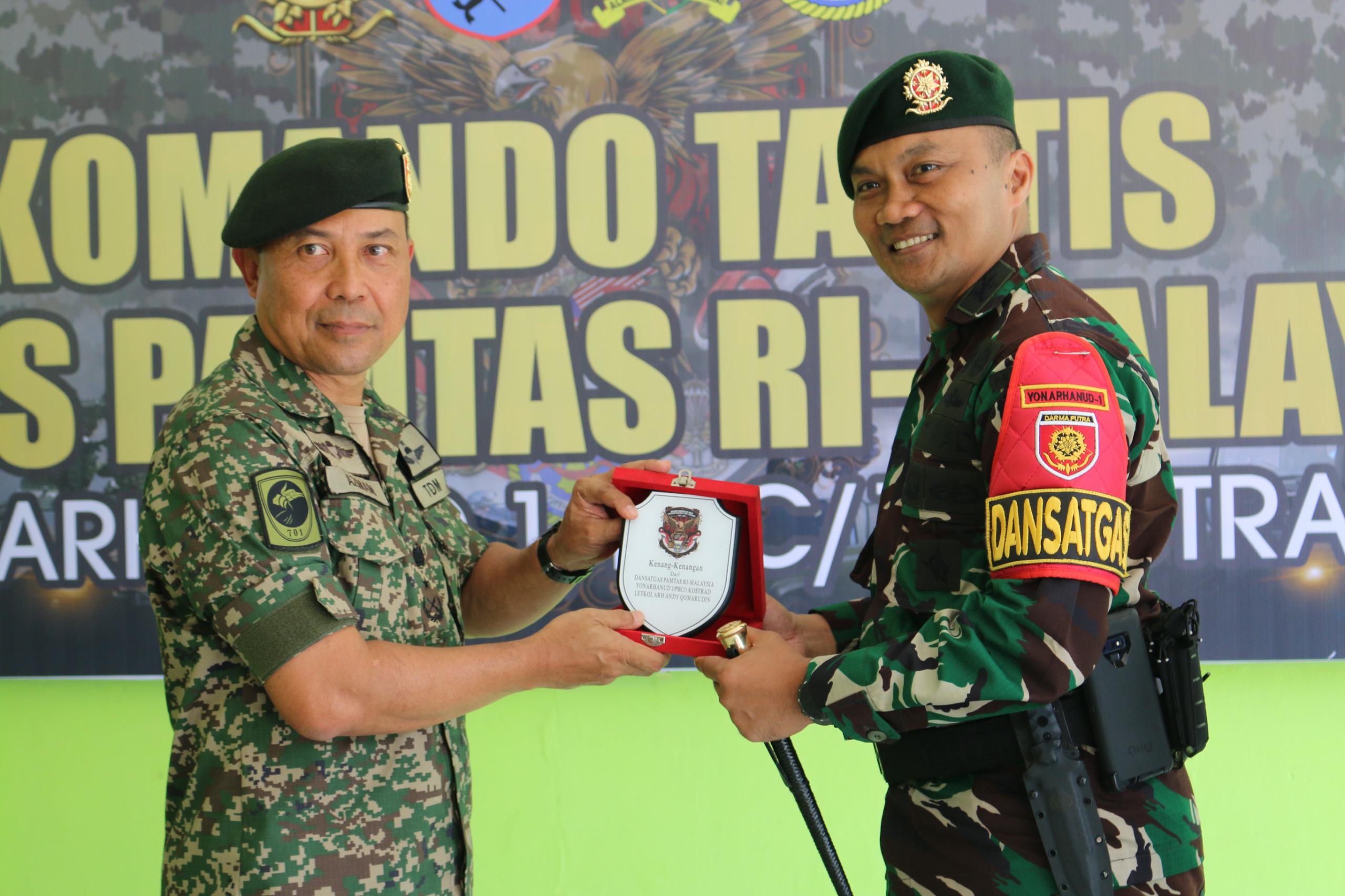 Satgas Pamtas RI–Malaysia Pos Kotis Terima Kunjungan Panglima 31 Bgd Brigedier Jeneral Azman Bin Md Zain