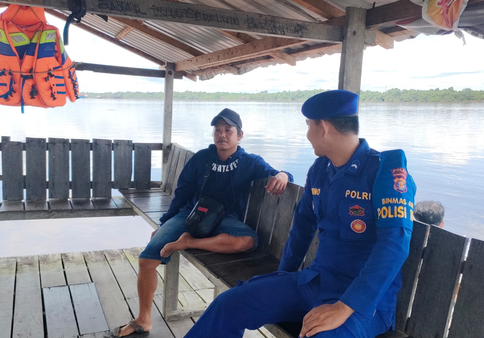 Sambang Kamtibmas, Ditpolairud Polda Kalteng Ajak Warga Tingkatkan Kerukunan dan Toleransi Beragama