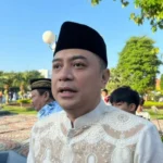 Warga Dihimbau Disiplin Prokes dan Tak Panik, Wali Kota Surabaya Terbitkan Surat Edaran Covid-19.