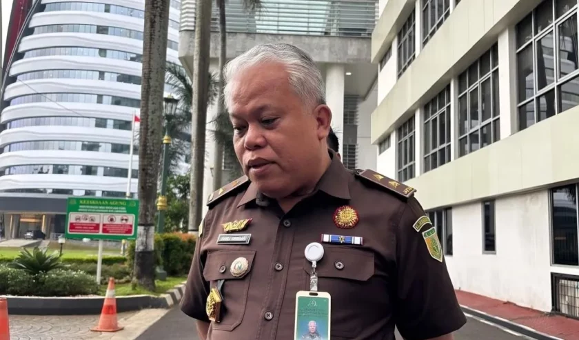 Perkara Hakim Pemberi Vonis Lepas Perusahaan Pengekspor CPO, Berkasnya Dilimpahkan Kejagung ke Kejaksaan Negeri Jakarta Pusat