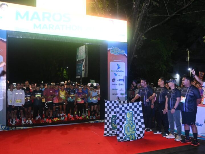 Kadisops Lanud Sultan Hasanuddin Bersama Bupati Maros Lepas 2.000 Peserta Maros Marathon 2025