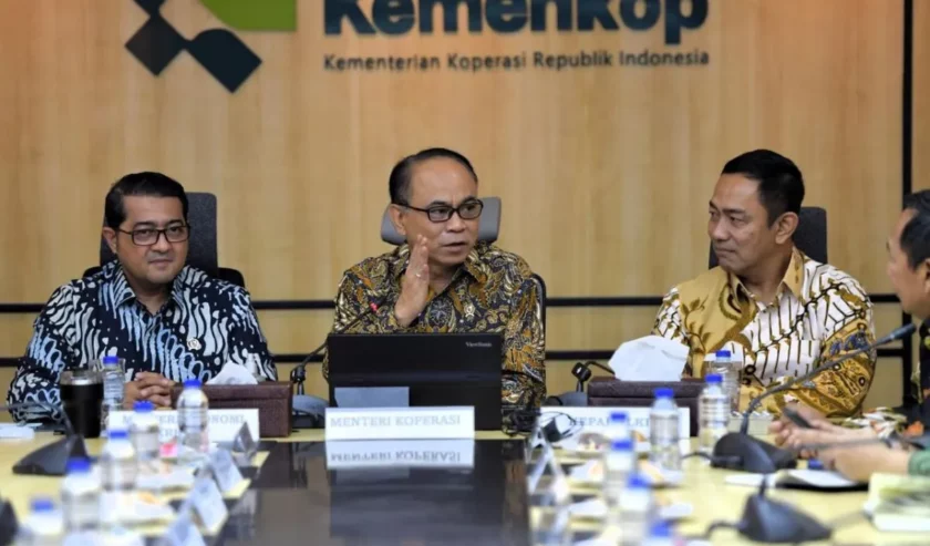 Menteri Koperasi Budi Arie: Dana Desa Akan Jadi Jaminan Kredit Koperasi Desa Merah Putih