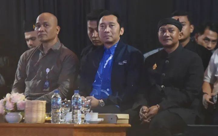 Festival Ronthek Pacitan 2025 dengan Tema “Pacitan Sumandhang Nugraha” Dibuka Wakil MPR RI Edhie Baskoro Yudhoyono.