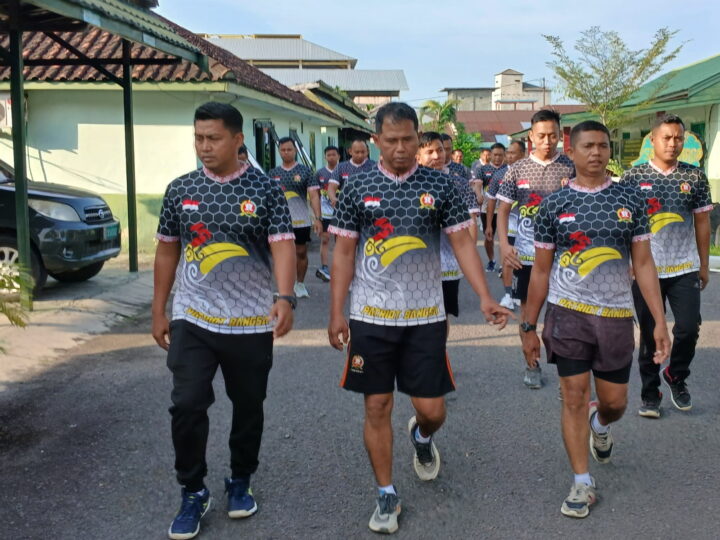 Guna Menjaga Kebugaran,Kodim 1015/Sampit Laksanakan Olahraga Bersama