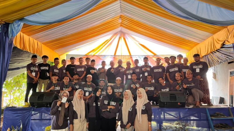 Santunan Anak Yatim Organisasi Pemuda Sipeureup (OPS) Bangun Solidaritas Sosial di Masyarakat