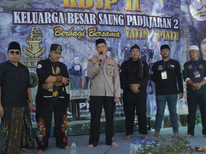 Kapolsek Sepatan AKP.Ahyani Bersama Ketua Karang Taruna Feby Chrysandi Hadir Dalam Kegiatan Santunan Anak Yatim & Piatu Yang di Gelar KBSPII