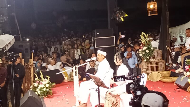 Dedi Mulyadi Menangis di Hadapan Ribuan Warga Parung Panjang Bogor, Sebut Rakyatnya Dijadikan Keset Pengusaha Tambang