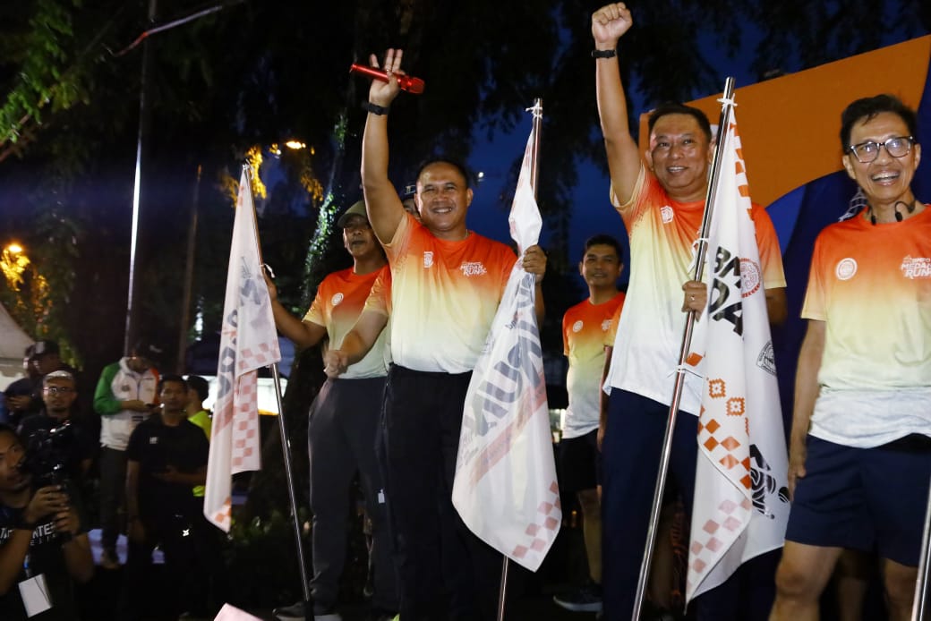 Pangdam I/BB Hadiri dan Lepas Peserta BMPD Medan Run 2025 di Lapangan Benteng Medan